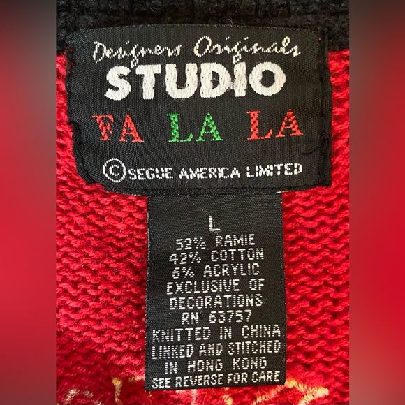Designers Originals Studio Vintage Christmas Sweater - Picture 12 of 13